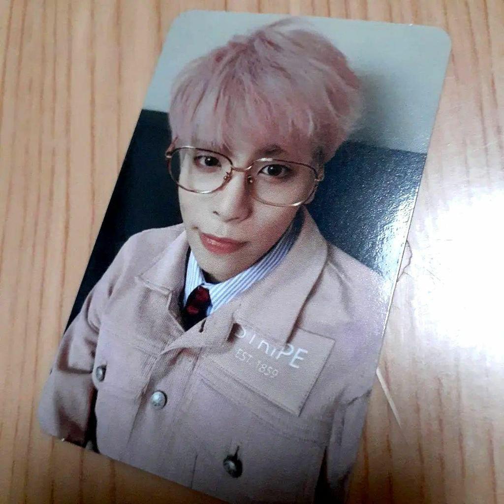 [USED] SHINee JONGHYUN She is Choa trading card included