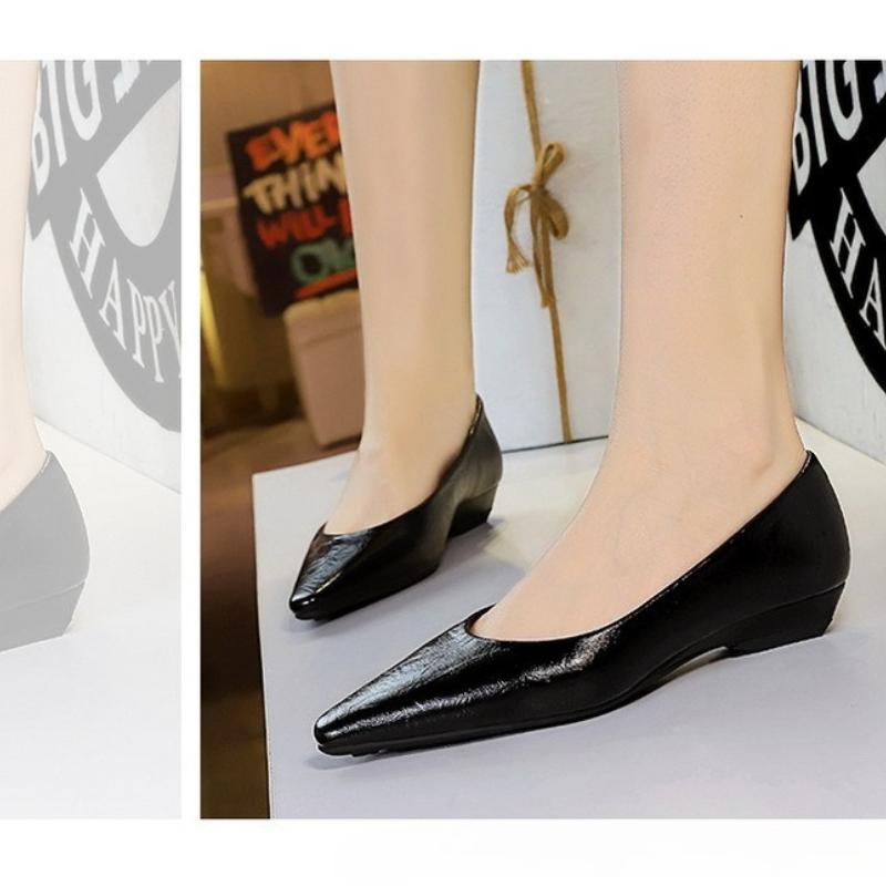 Fashion Comfortable Platform Pumps Women Office Shoes Pointed Toe Low Heel Slip On Versatile Work Casual Style