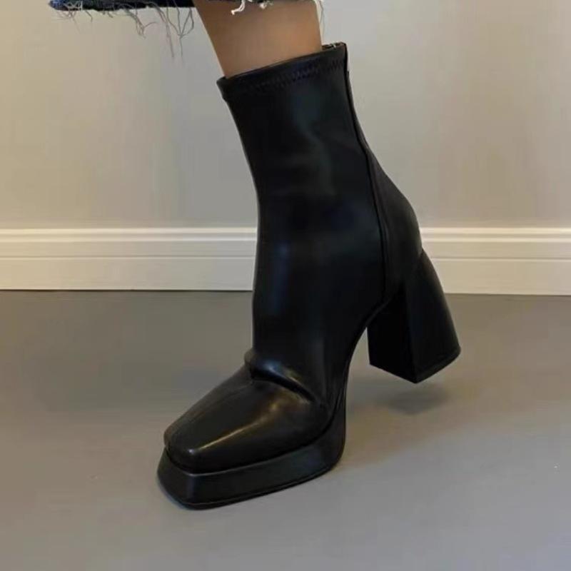 

Версия из коровьей кожи~ Черные короткие ботинки, задняя молния, толстый каблук увеличен, тонкие женские маленькие тонкие ботинки увеличены 40