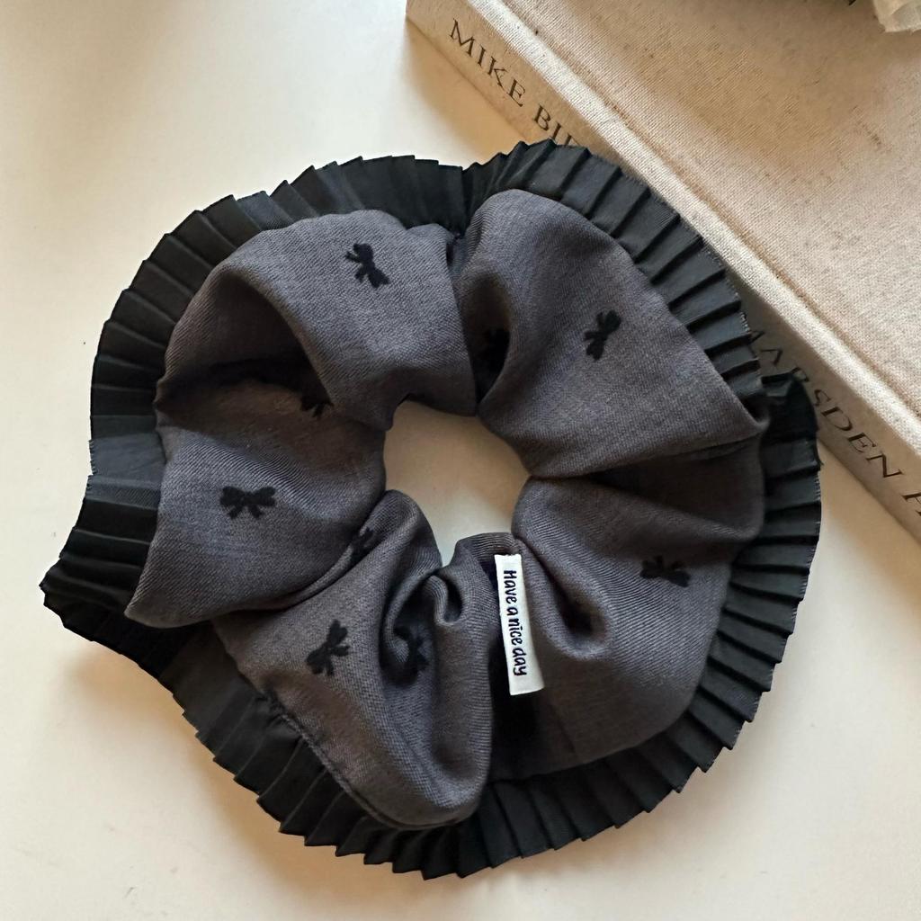 Korean Premium Lace Scrunchie: Women's High-End, Durable, Elastic Hair Accessory