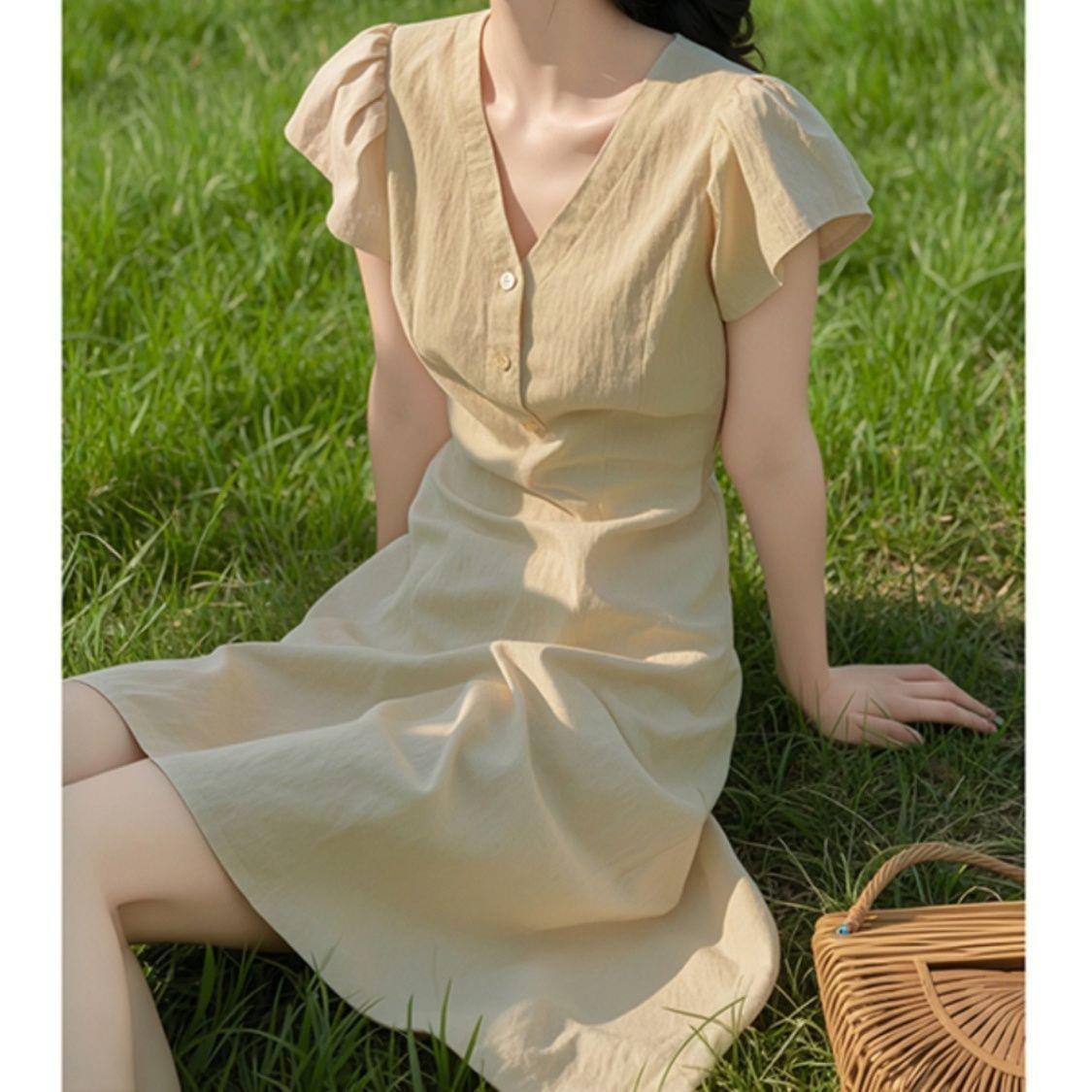 Korean Style Khaki V-Neck Waist-Cinching Summer Maxi Dress for Women M