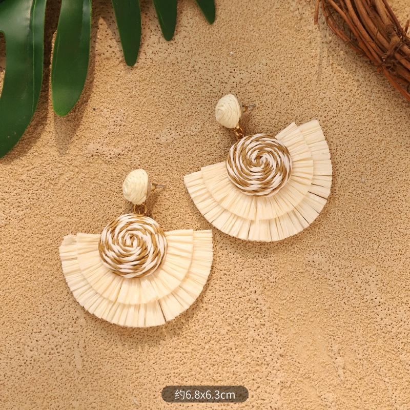Handmade flower stud earrings - Bohemian style ear rings accessory