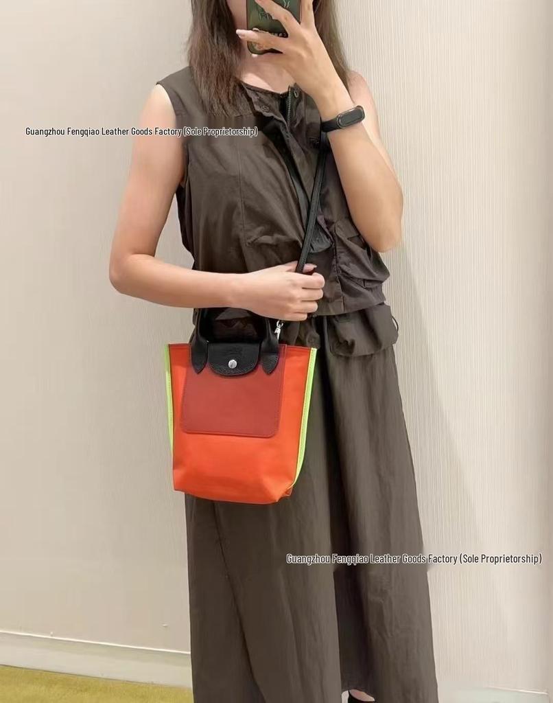 Longxiang Replay3.0 Color-Block Nylon-Tote & Umhängetasche - Modisch und Vielseitig