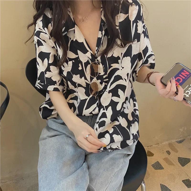 Retro Kikyō Print Women's Summer Shirt, Hong Kong Chic, Harajuku BF Style, Short Sleeve, Gentle Design.