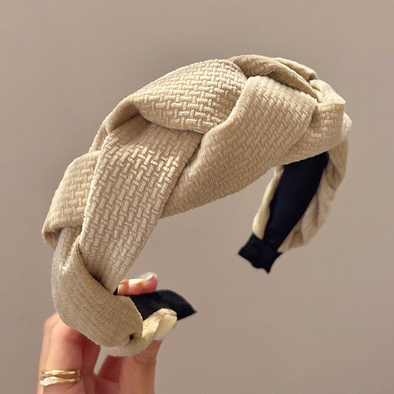 Women's Retro Korean Christmas Headband: High-End Autumn/Winter Hair Jewelry & Versatile Accessory