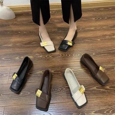 Franse stijl met rok nis vierkante neus kleine leren schoenen 2025 nieuw ontwerp retro zachte zool comfortabele kleine geurige enkele schoenen