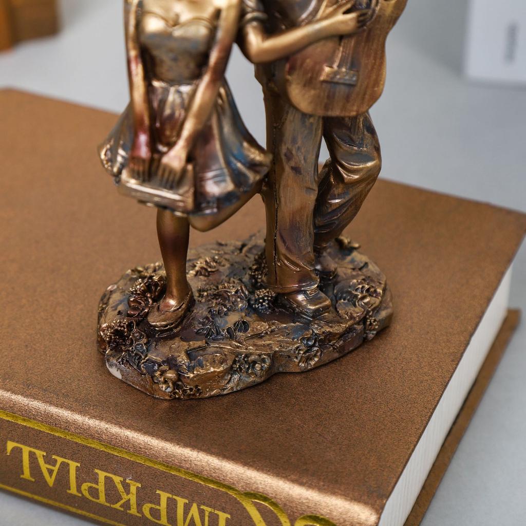 Romantyczna Figurka Pary Statua Żywica Rzeźba Kochanka Europejski Styl Dom Wnętrze Dekoracja Pulpit Akcesoria Rękodzieło