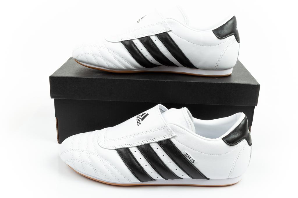 Adidas Taekwondo W Ftwwht/Cblack/Gum3 Originals [JQ4774] size 38