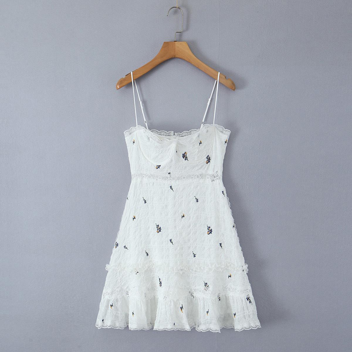 

French Autumn Sweet Hot Girl Embroidered Mini Slip Dress M білий