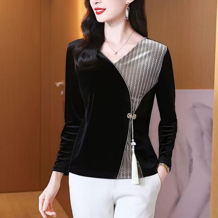 

Elegant Black Velvet Lace Patchwork Long-Sleeve T-Shirt for Mature Women, Slimming, Comfortable, and Versatile - Perfect for Spring XL (For 85-105 lbs)
