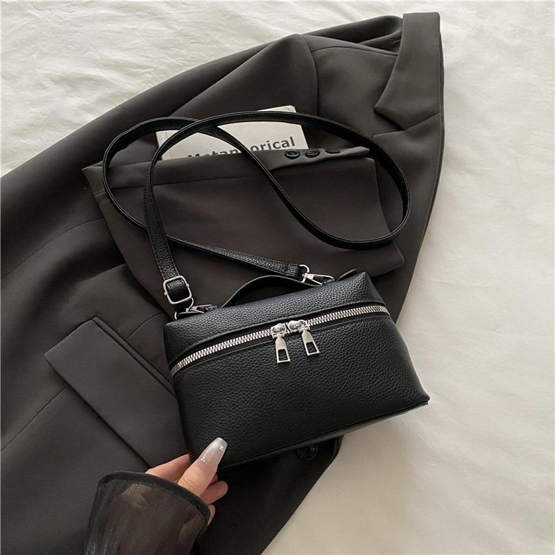 

High-end fashion women s bag simple and versatile portable small square bag new popular texture shoulder messenger bag women