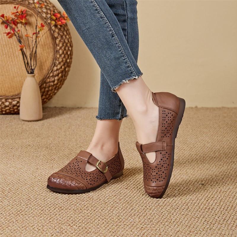 Women's Sandals Shoe Flat and Comfortable HoleHole Mary Jane Shoes Women Genuine Leather Summer Hollow Out Female Shoes