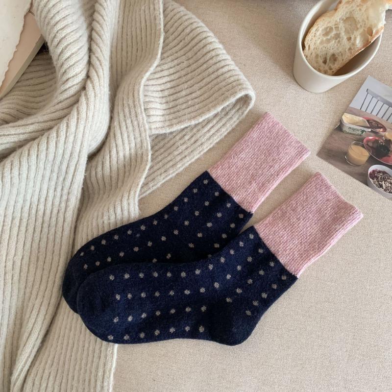 Thick and Warm Wool Polka Dot Socks for Autumn and Winter, Color-blocking Men's Mid-calf Pile Socks for Women