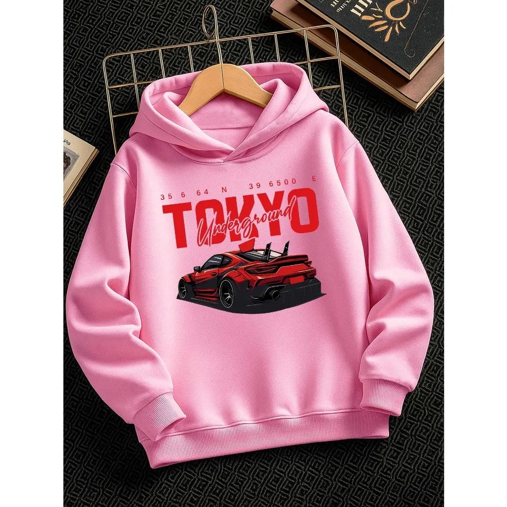 Dětská mikina s fleecovou podšívkou na podzim a zimu s grafikou „Tokyo Racing“, ležérní volný střih; ideální dárek ke Dni dětí.