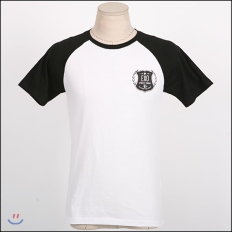 

EXO T-Shirt [Emblem Ver.]