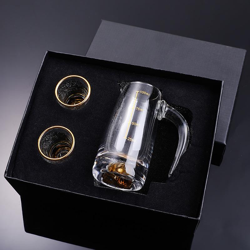 Kalíšek kulka sada kalíšků na bílý alkohol se zlatou fólií, odměrný kalíšek na bílý alkohol dělič vína dárková krabička, domácí pozlacený kalíšek na víno a skleněný kalíšek