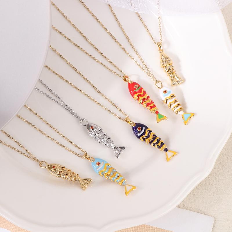 Collar con colgante de pez colorido de la serie Verano Océano, joyería de pez dorado moderna personalizada, regalo