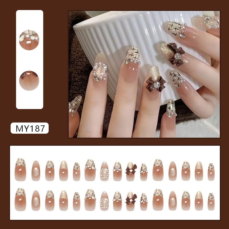 Fragrant Cat s Eye Bow Diamond Blush Versatile Fashion European and American Style Short Wear Nail Diamond 30 pieces