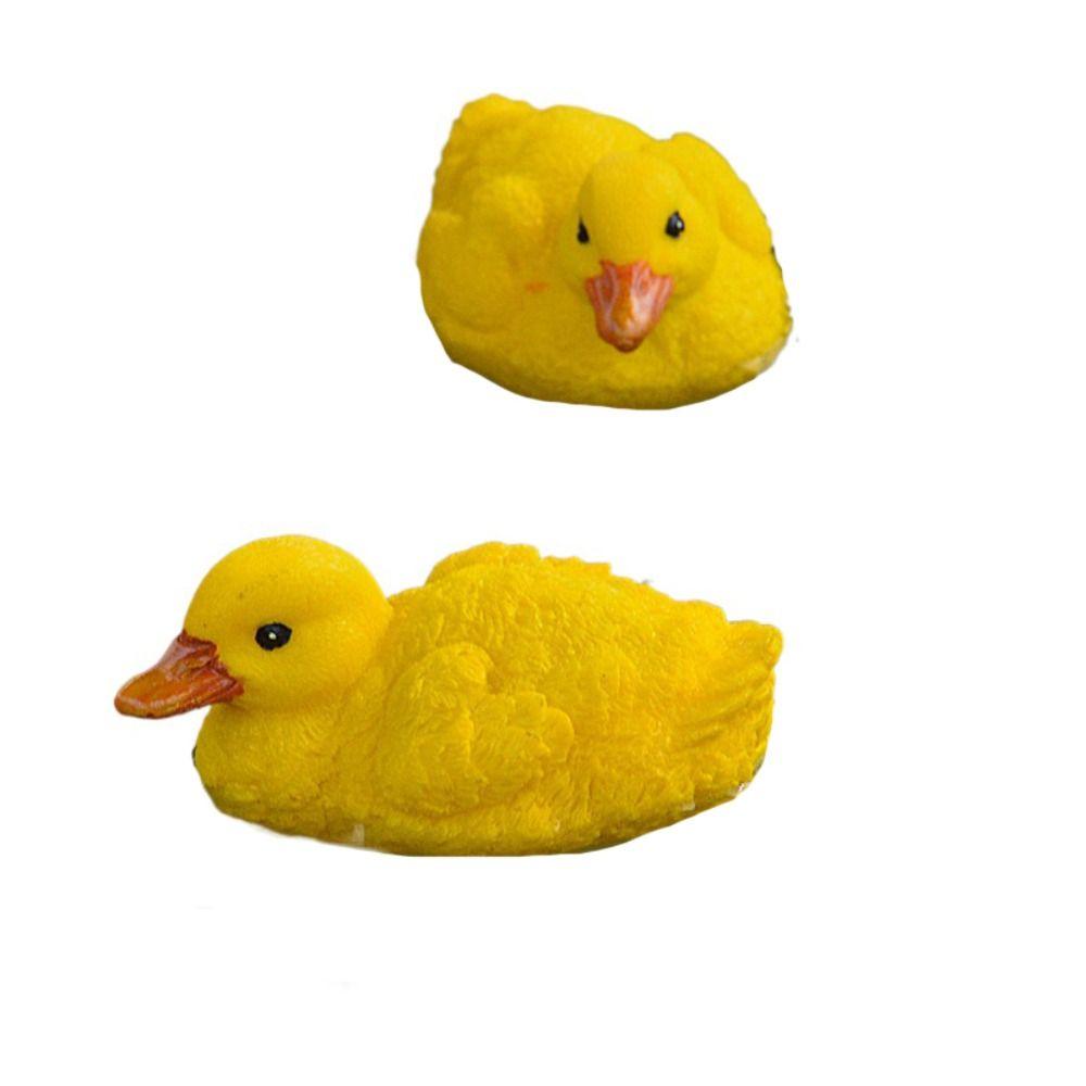 

1 Pair Yellow Small Figurine Modern Animal Swimming Sculpture Floating Ducks Statue Courtyard жёлтый