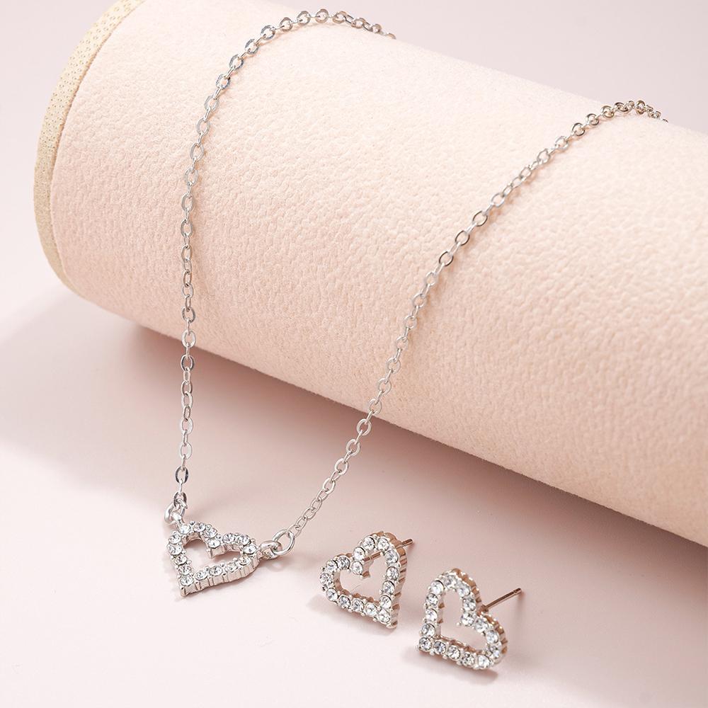 Gold Copper Two Color Women Fashion Peach Heart Studded Diamond Heart Necklace Earrings Bracelet Hollow Heart Shaped Zircon Set