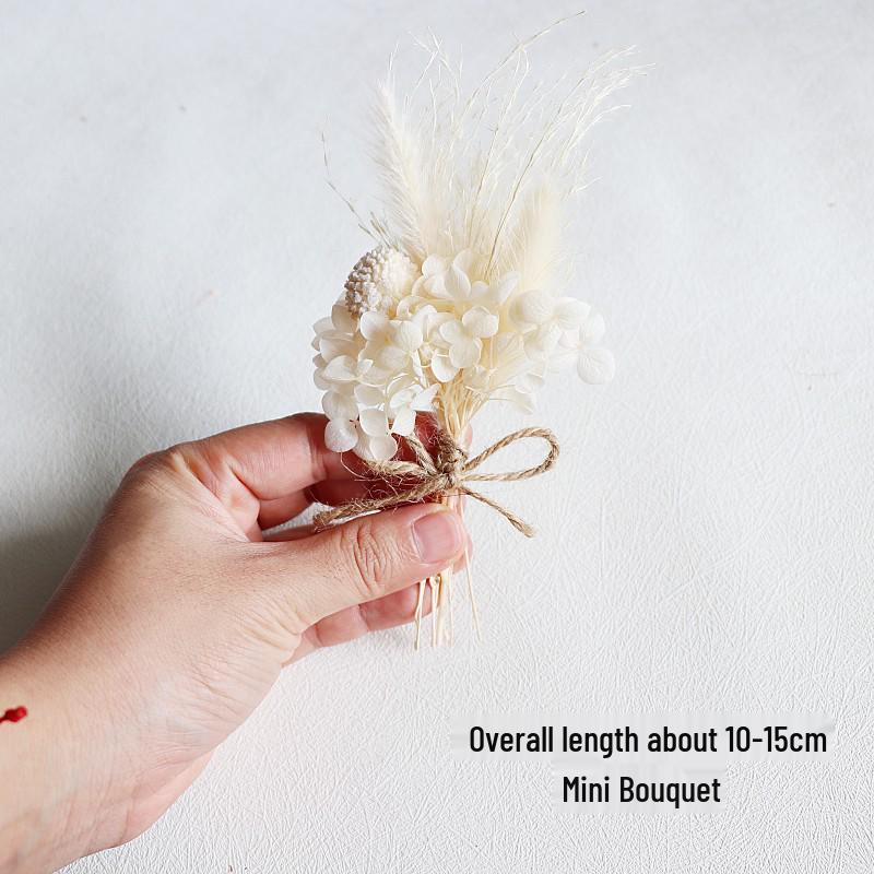 Mini Bouquet of Mixed Natural Dried Flowers: Preserved Gift Box for DIY and Decorations