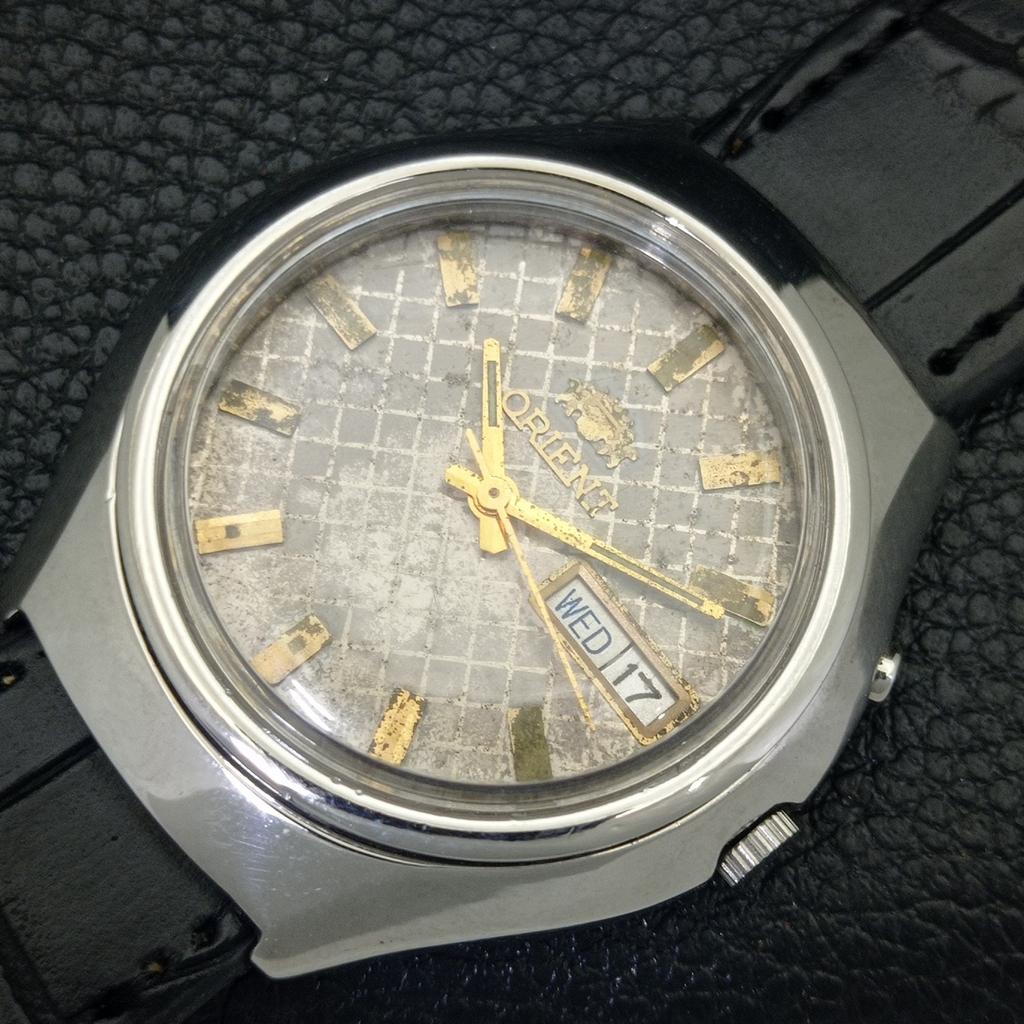 VINTAGE ORIENT AUTOMATIC JAPAN 46941 MENS ORIGINAL DIAL WATCH A703374-1