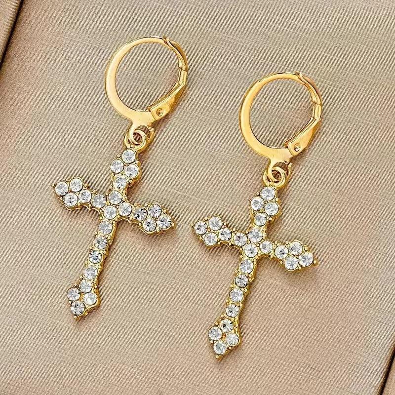 European and American Popular Jewelry, Rhinestone-inlaid Cross Necklace, Simple and Fashionable, Cross and Versatile Hanging