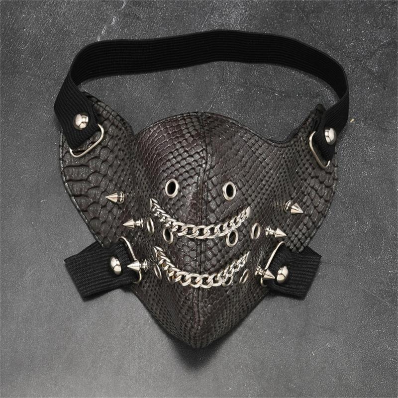 Maschera Sportiva Antipolvere Maschera in Pelle Borchiata, Maschera Punk Biker Motociclista Rock Mezza Faccia Costumi Cosplay di Halloween