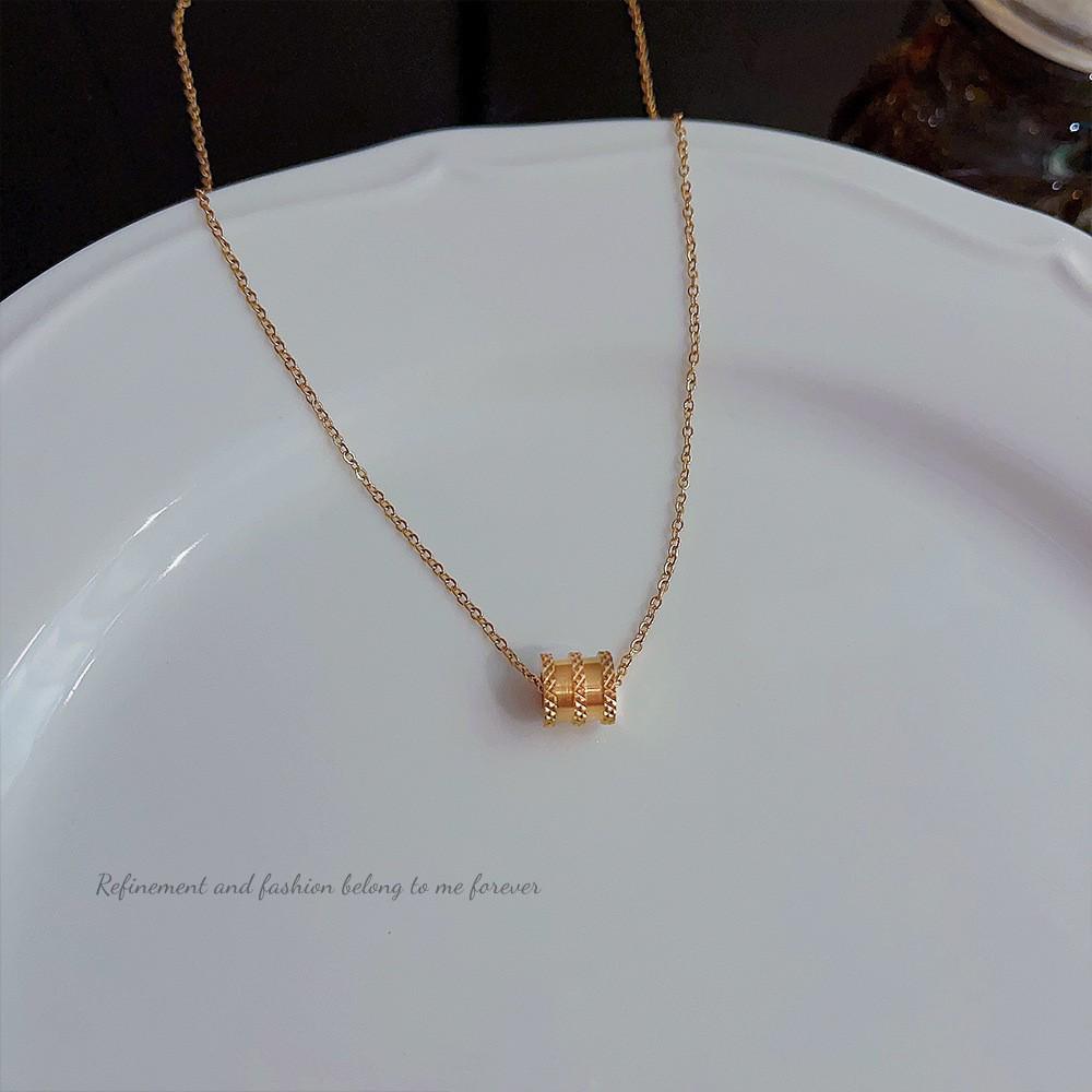 18K Gold Titanium Rhombus Clavicle Chain Necklace - Women’s Trendy Geometric Choker Pendant