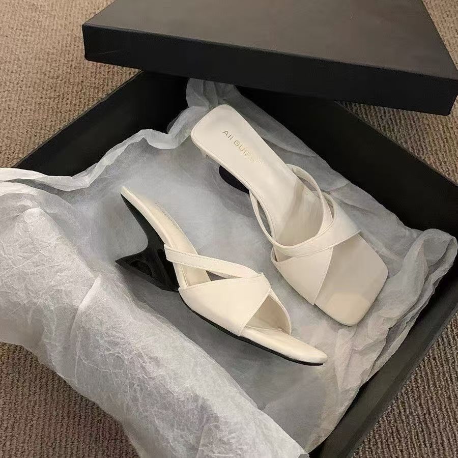 Temperament Evening wind high heels stiletto French high heels women wear retro cool open-toe cool slippers 2025 summer