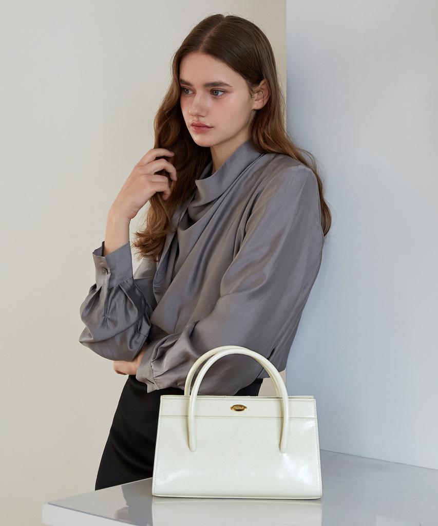 Valluat Orelyn Bag_Ivory