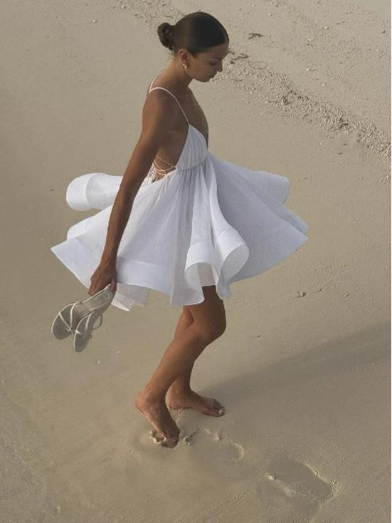 2026 Trendy European and American Women's V-Neck Backless Dress - Beach Holiday Style
