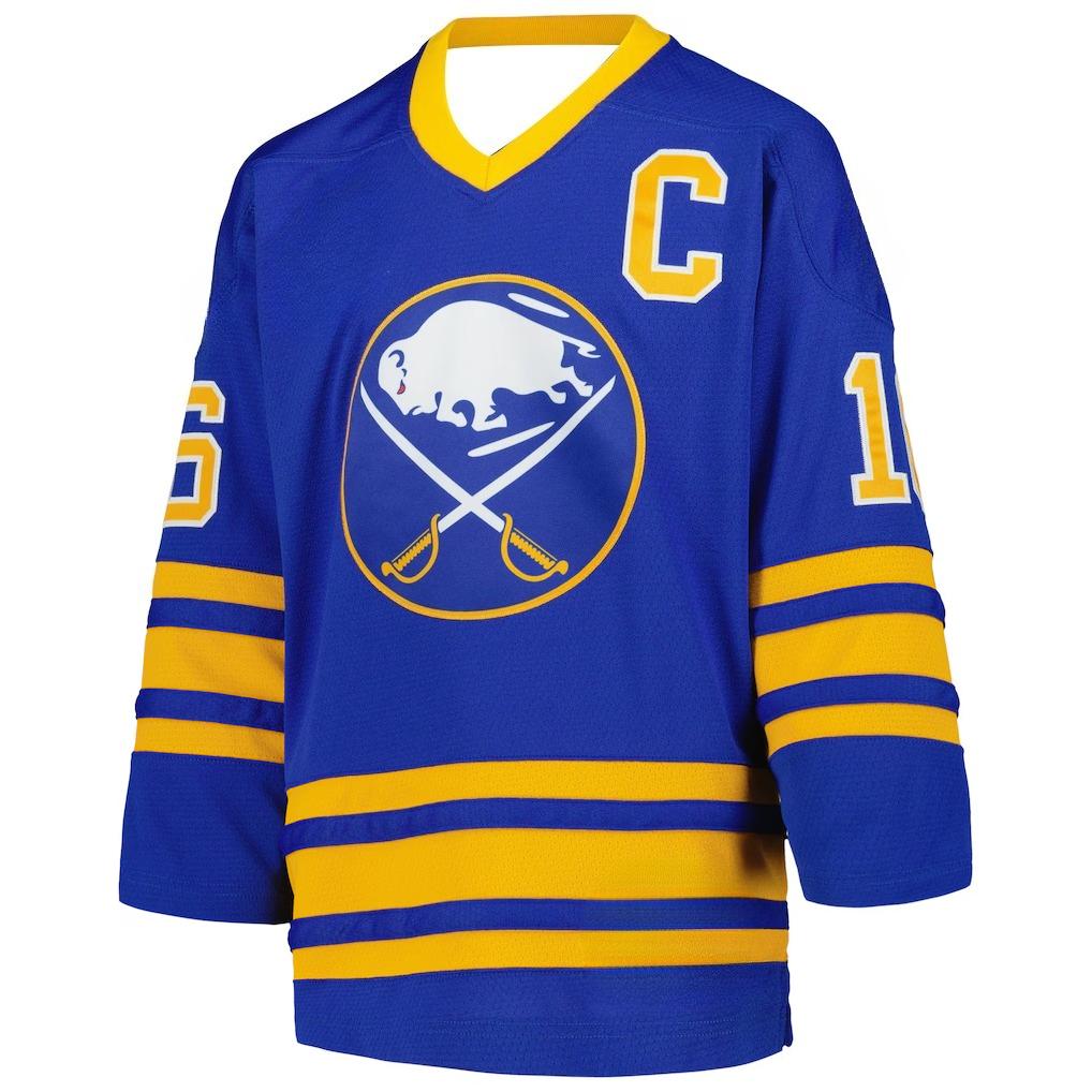 Maglia da Hockey Blu con Dettagli Gialli Capitano "C" Logo Classico Bisonte e Spade Incrociate Comodo Strato Base