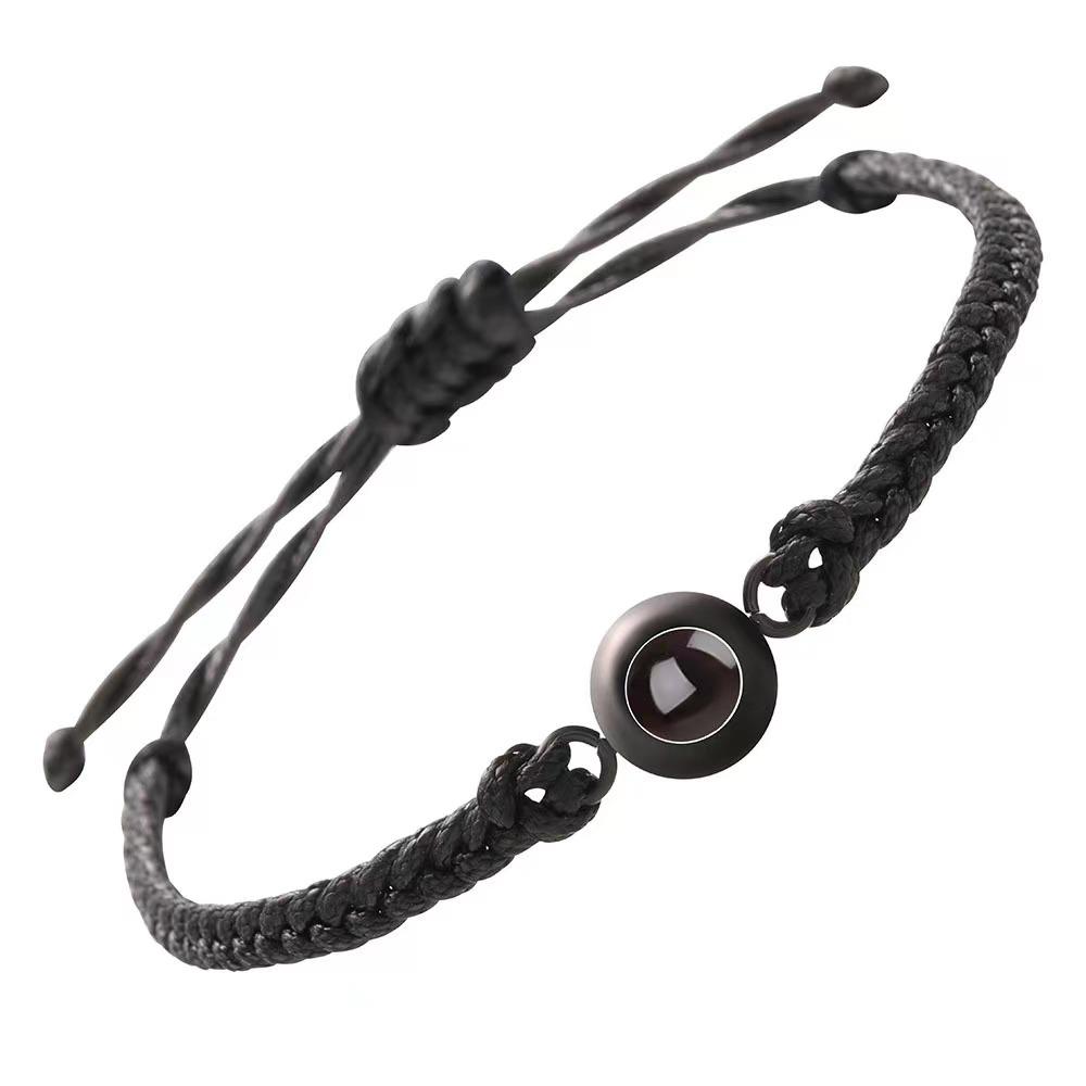 Браслет с проекцией  Я люблю тебя  на 100 языках и фото на заказ