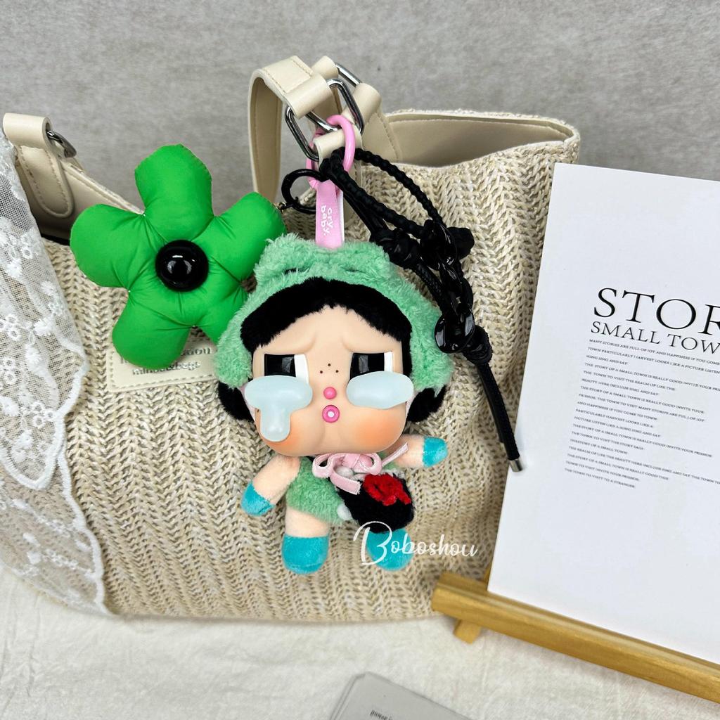 Roze Pluche Huilende Babypop Hanger/Rugzakaccessoire