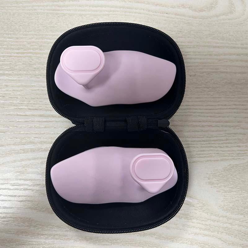 Silicone Grip Strengthener: Universal Dumbbell Weightlifting & Fitness Palm Protector