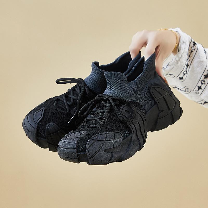 Socks and shoes new women's casual shoes platform women's shoes summer breathable octopus flying woven sports shoes large size