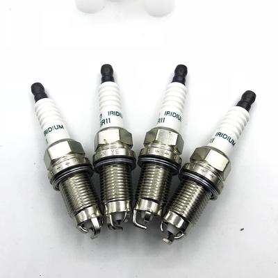 4ks/loty Zapaľovacia sviečka 90919 01221 SK20BGR11 Pre Toyota Avensis RAV4 Vista Noah 90919-01221 SK20BGR-11 Autodiel