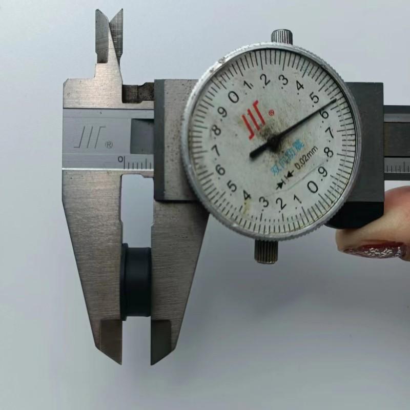 High-pressure Pump Oil Seal Plunger Sealing Ring Is Suitable for C6  06F12705L 06F12705D 06F12705M 06F12705J EA113