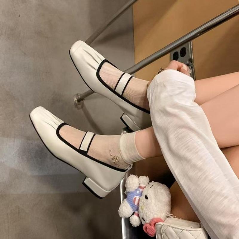 Schuhe Weiße Turnschuhe Casual Frau Mode Skandale PU Niedrig Gummi Rom Freizeit Solide Grund Quadratische Ferse Flache Rückseite Riemen Zehe