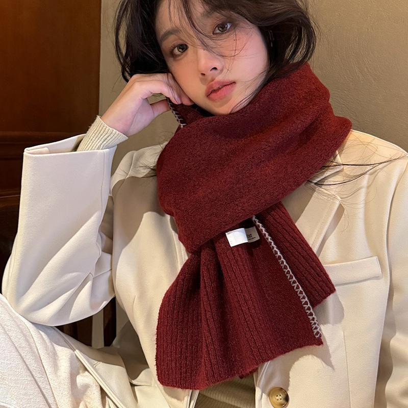 

Зимняя атмосфера бежевый вязаный шарф женский зимний новый нишевый дизайн для пары парней 180*30cm красный