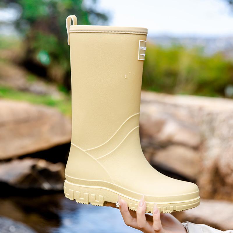 New medium and high tube rain shoes women's fashion integrated velvet cotton rain boots adult non-slip waterproof women's water shoes