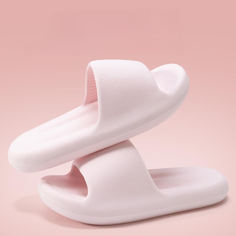 Yeni Moda Kadın Terlikleri Yazlık Düz Hafif EVA Ev Banyo Terlikleri Konfor Masaj Çiftler İç Mekan Terlikleri Duş Ayakkabıları