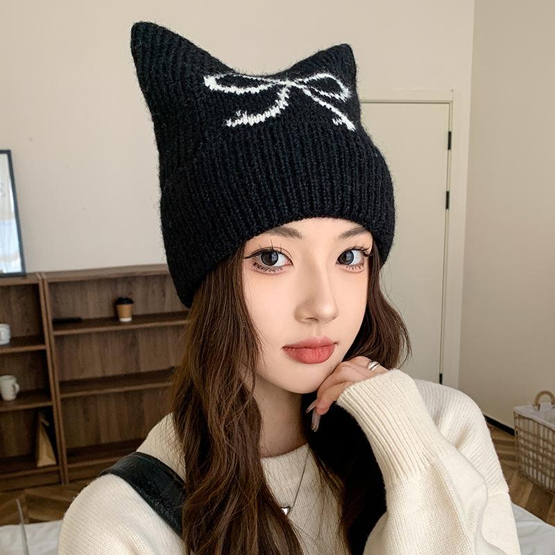 

Japanese Little Devil Woolen Hat Autumn and Winter New Pointed Hat Warm and Versatile Ear Protection Pullover Hat Striped Knitted Hat 52-56cm
