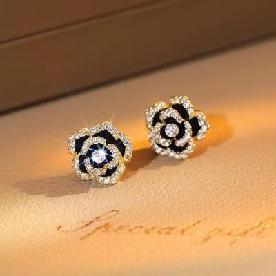 Orecchini a perno Camelia Rosa: Argento S925, Elegante Stile Hong Kong, Accessorio di Nicchia di Lusso di Fascia Alta per Donna