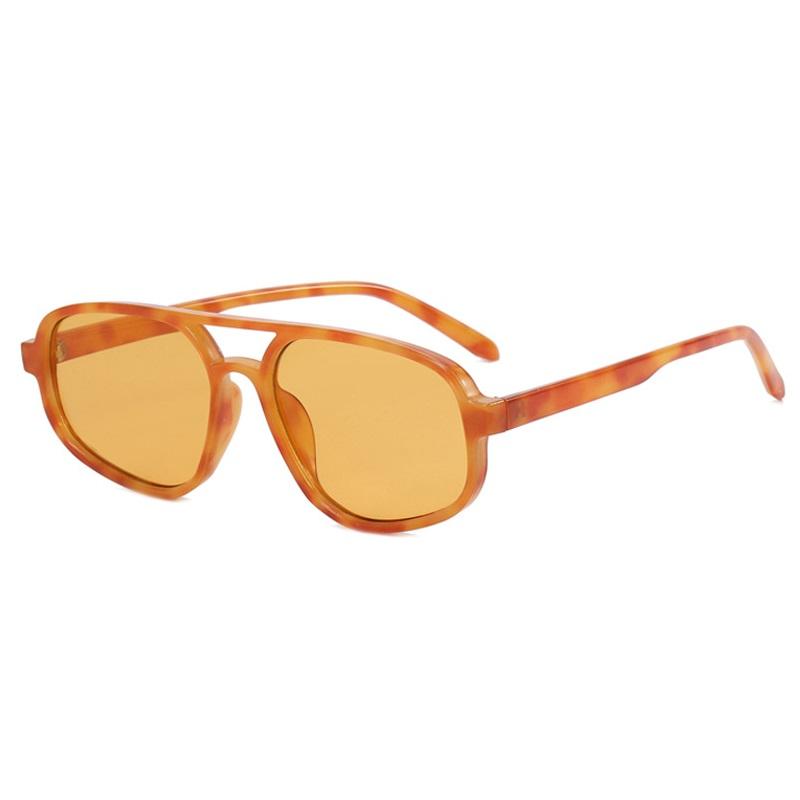 

Trending UV400 Pilot Sunglasses Women Men Retro Rivets Gradient Round Shades Fashion Sun Glasses as picture