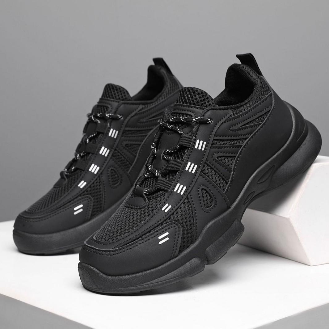

Men s shoes black sneakers summer mesh breathable 2025 summer new men s running shoes soft-soled casual shoes 44