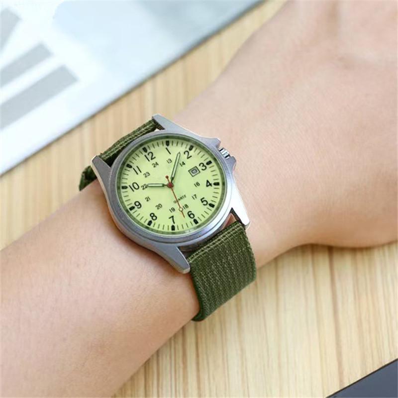 Men's Casual Nylon Band Quartz Sports Watch with Date Function