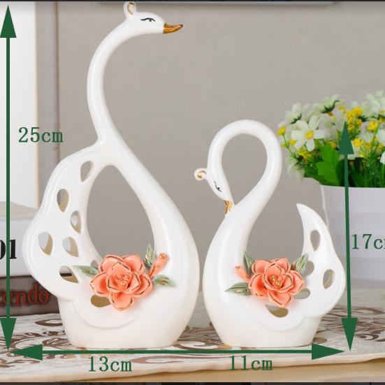 Ceramic Swan Ornaments: Elegant Home Decor for Living Room, Wine Cabinet, or Wedding Gifts