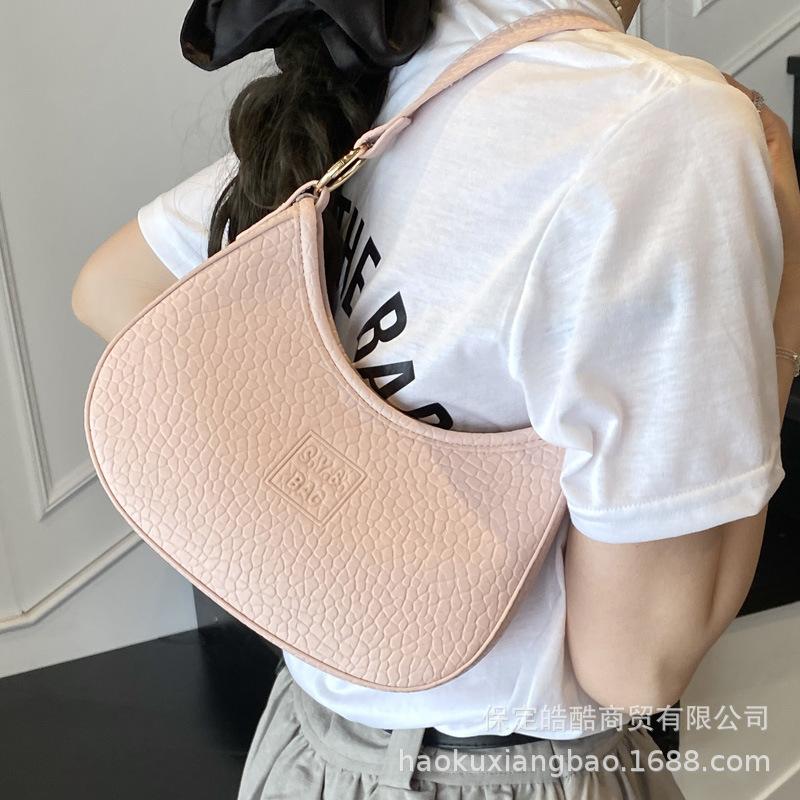 Underarm Bag Women's Fashion 2025 New Niche Design One Shoulder Messenger Bag High Sense Foreign Style Hand Carry Dumpling Bag